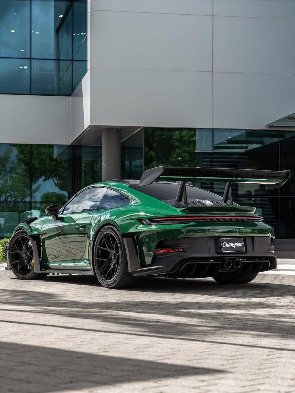 Deep Racing Green Racing Green_Dry Installation Colour PPF – CarsDere
