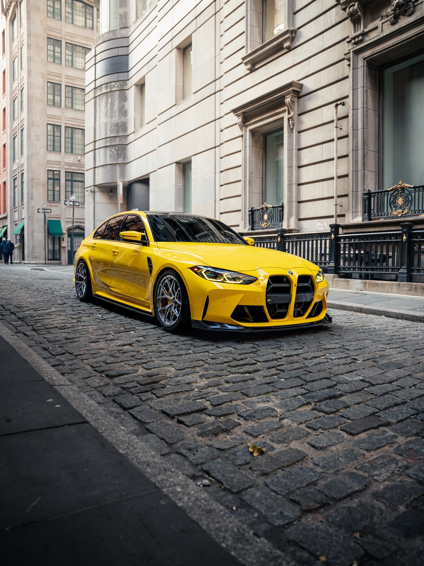 Glossy Sunflower Yellow_Dry Installation Colour PPF