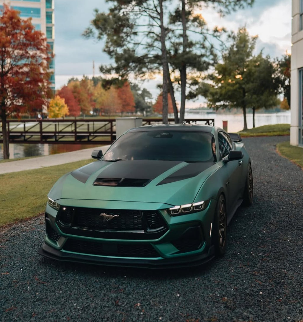 Satin Racing Green_Dry Installation Colour PPF