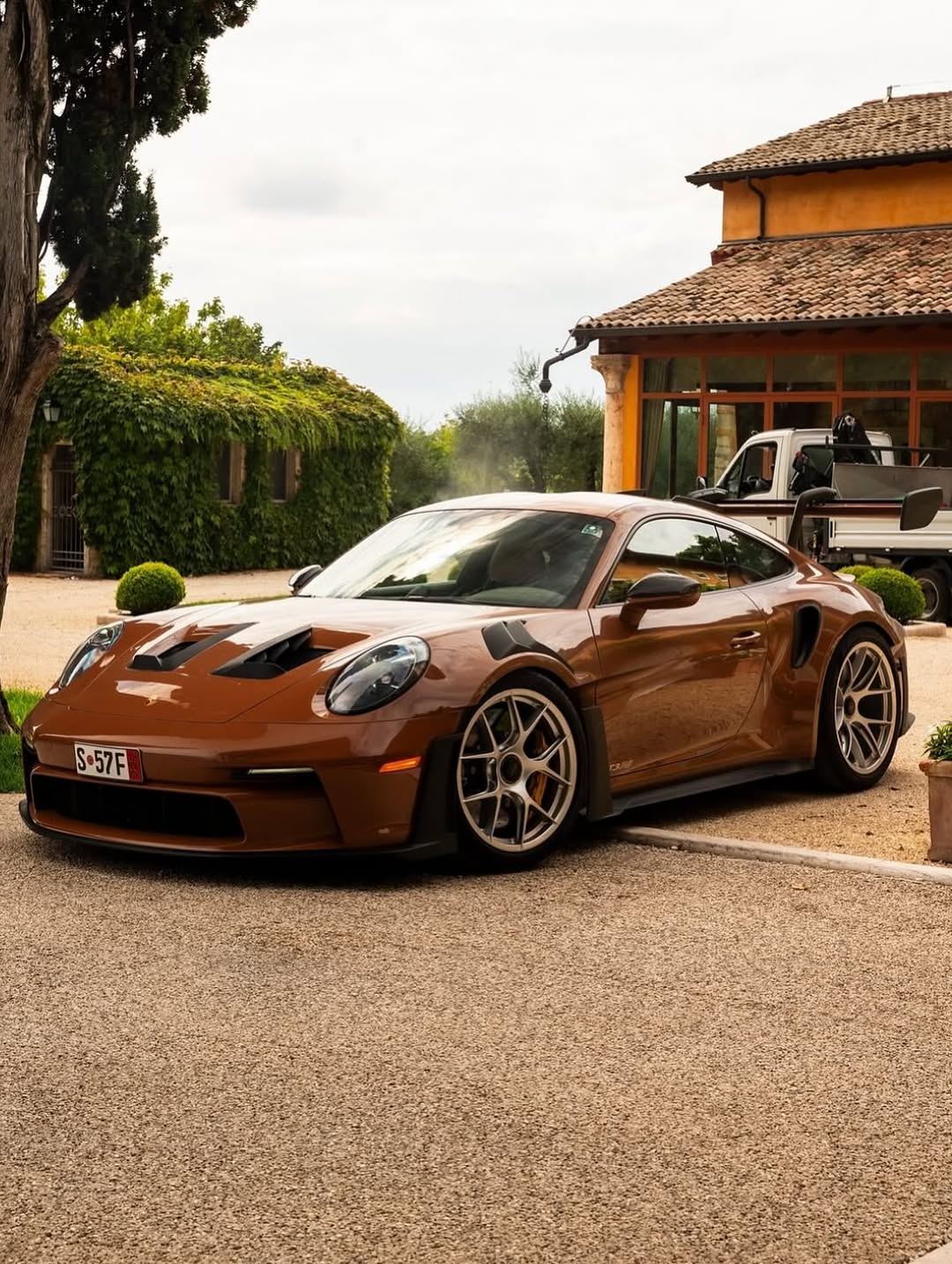 Dew Brown_Dry Installation Colour PPF