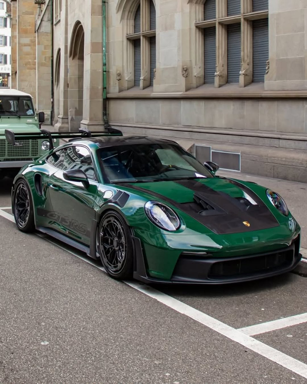 Racing Green_Dry Installation Colour PPF