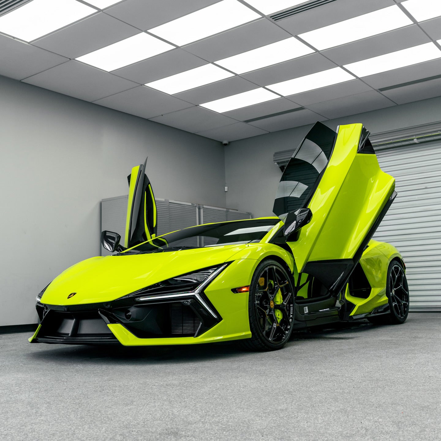 Acid Green_Dry Installation Colour PPF