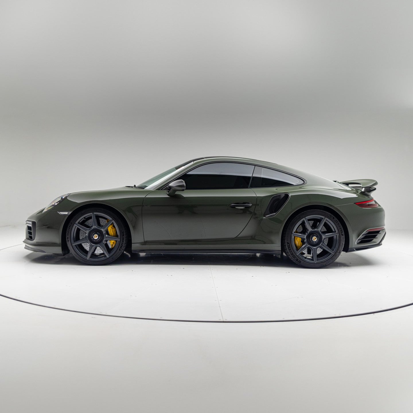 Black Olive_Dry Inatallation Colour PPF